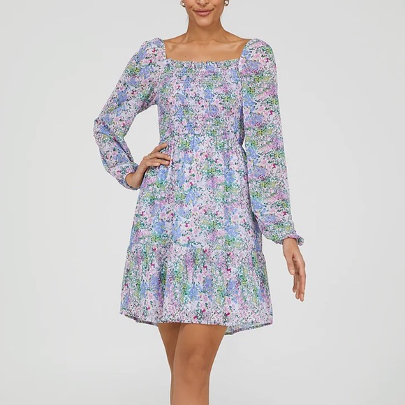 Suzy Shier Dresses & Skirts - Square Neck Smocked Dress